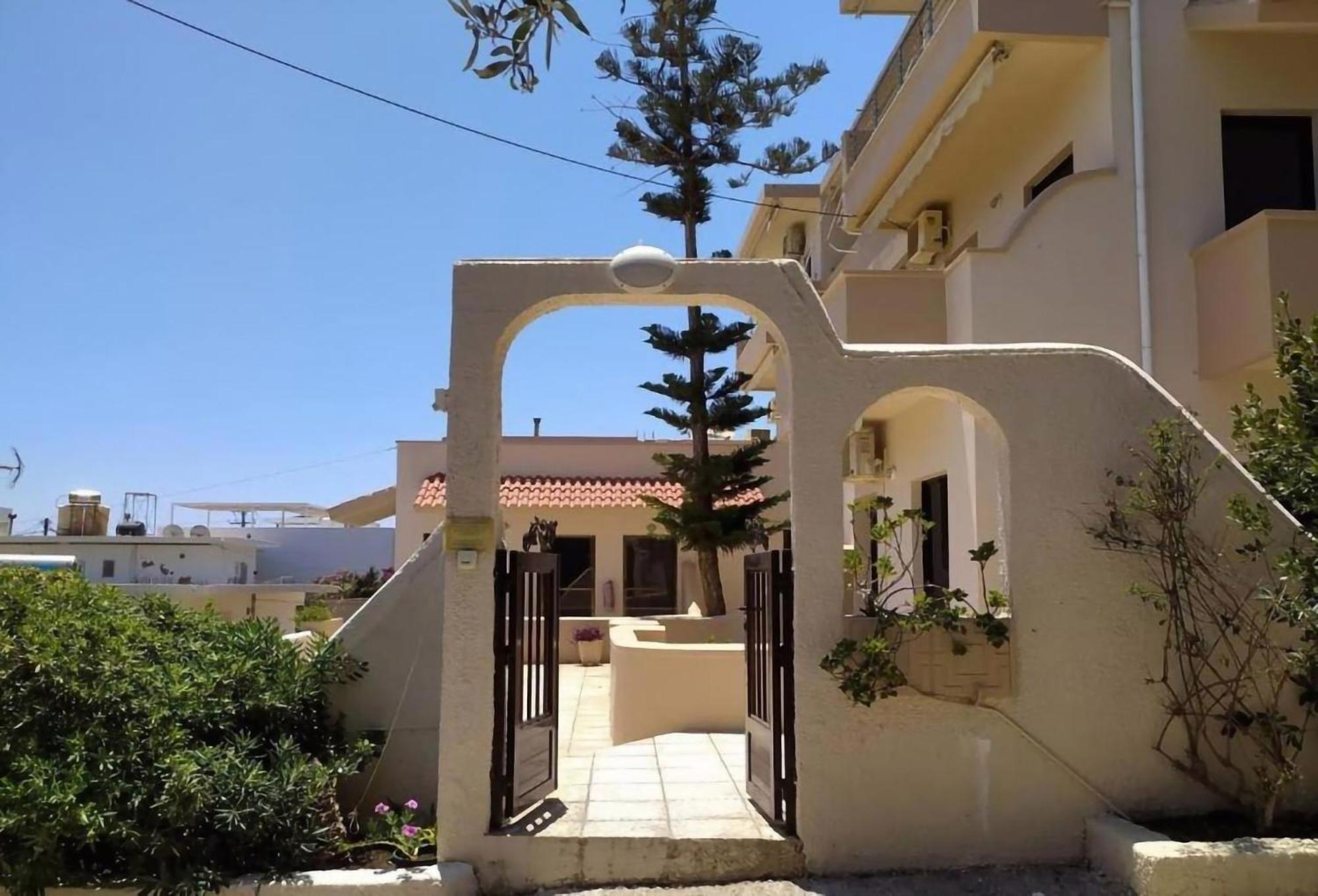 Soula Apartments & Studios Palaiochora Zewnętrze zdjęcie