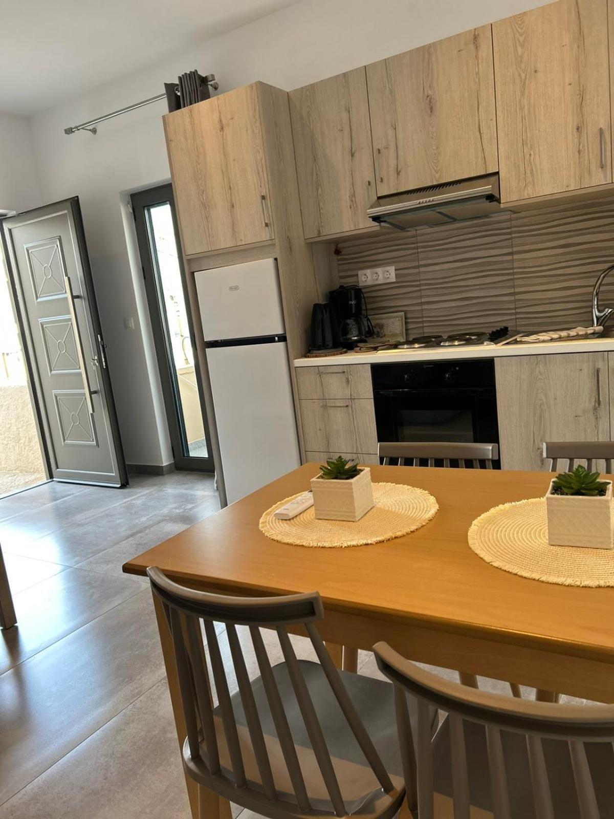 Soula Apartments & Studios Palaiochora Zewnętrze zdjęcie